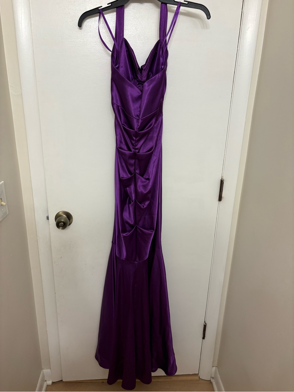 Vintage Caché Y2K Purple Liquid Satin Halter Gown Whimsigoth Formal Dress 4 - Picture 5 of 11